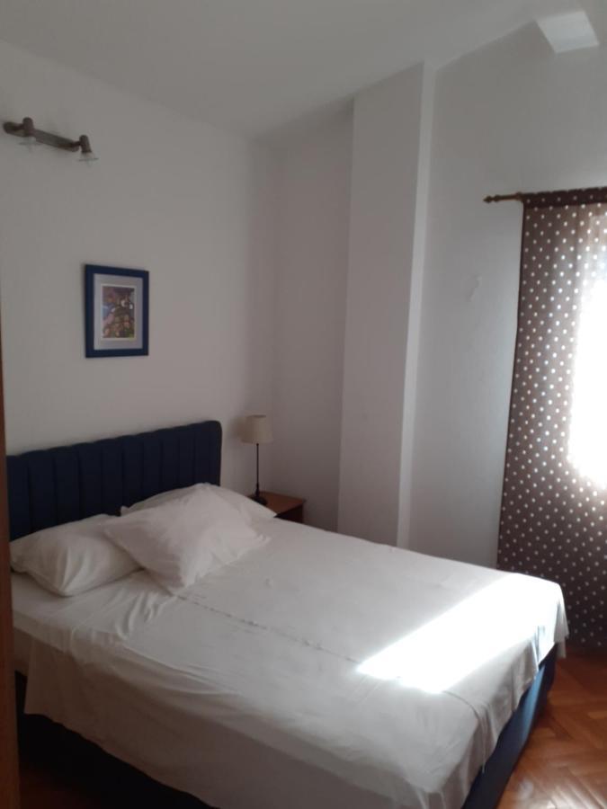 Apartmani Sea View Lokva Rogoznica Buitenkant foto